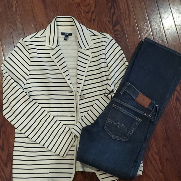 Chaps cream/navy sweater jacket, size L. - Picture 7 of 8